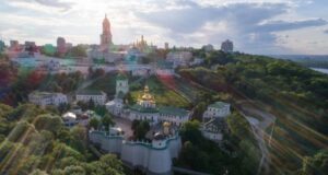 Київ розжарить до +30, але за лічені години — нове похолодання і нашестя негоди: синоптики назвали точні дати Київ-розжарить-до +30,-але-за лічені-години —-нове-похолодання-і нашестя-негоди:-синоптики-назвали-точні-дати