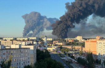 Атака дронів на Московську область: вибухи та руйнування в Електросталі У Московській області сильні пожежі після атаки по складах та нафтобазі