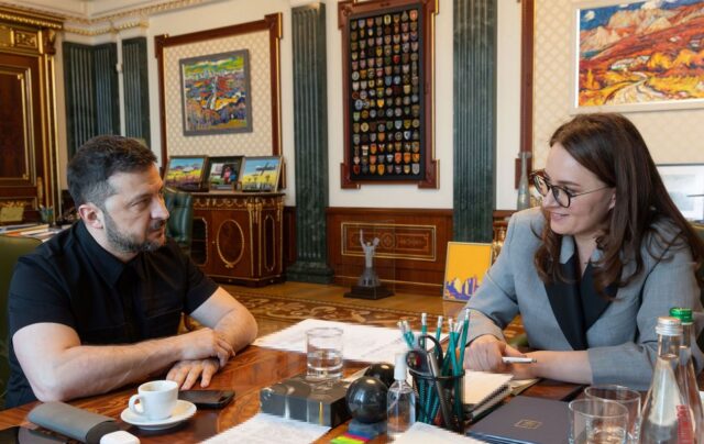 Зеленський продовжує переконувати Свириденко стати послом України в США Свириденко ще у команді? FT дізналося, куди Зеленський хоче її призначити