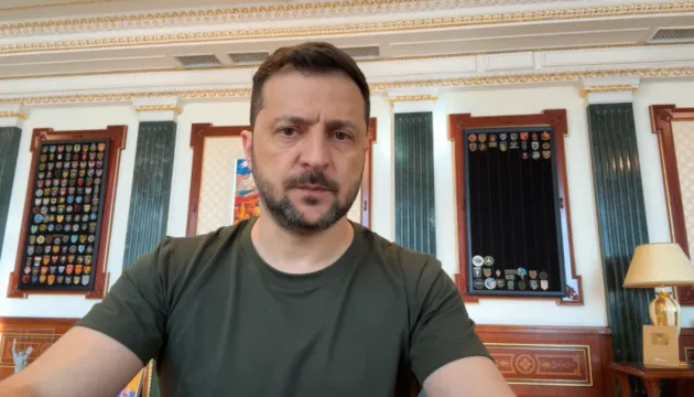 Зеленський розповів про нові удари по цілях у Росії Зеленський розповів про нові удари по цілях у Росії