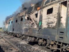 Атака дрона на пасажирський поїзд у Запорізькій області: постраждала провідниця Росіяни знову атакували пасажирський поїзд на Запоріжжі, постраждала провідниця