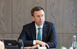 В Україні розробляють нові заходи для захисту цивільного судноплавства після атаки Росії Корецький готує з військовими рішення через атаки РФ на цивільні судна