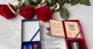 У Нововолинську вшанували пам’ять загиблих захисників України Двох-Захисників-з-Нововолинської-громади-посмертно-відзначили-державними-нагородами