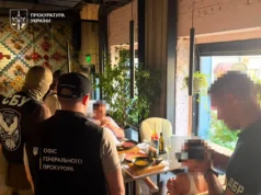 Генпрокуратура викрила адвоката, який вимагав $14 тисяч за вирішення справи в суді Генпрокуратура викрила адвоката, який вимагав $14 тисяч за вирішення справи в суді