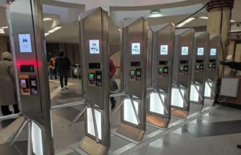 Кияни скаржаться на списання 38 грн і більше за поїздку в метро: офіційне пояснення Кияни скаржаться на списання 38 грн і більше за поїздку в метро: офіційне пояснення