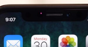 Чому на екрані iPhone блимає червоний вогник: відповідь виявилася простою Чому-на-екрані-iphone-блимає-червоний-вогник:-відповідь-виявилася-простою