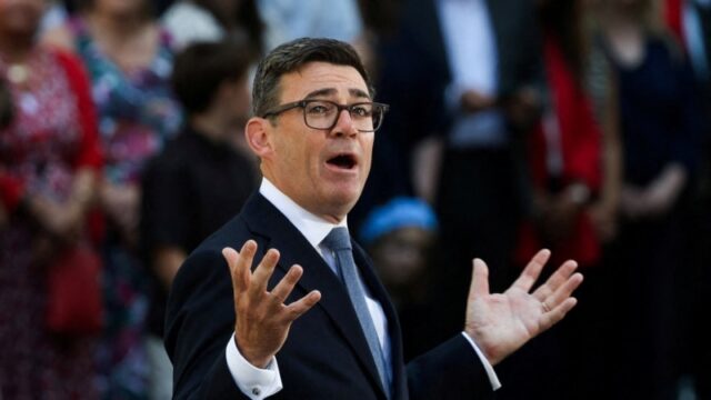 Енді Бернем став новим прем’єр-міністром Великої Британії: що це означає для України та світу «Я-рішуче-підтримую-Україну».-Новий-прем’єр-Британії-починає-роботу-зі-дзвінка-Зеленському-й-Трампу