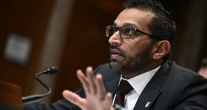 Директор ФБР планує відвідати Росію восени, – Politico Директор-ФБР-планує-відвідати-Росію-восени,-–-politico