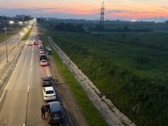 Дефіцит бензину в Росії: села страждають від наслідків атак на НПЗ «У-нас-же-реально-йде-війна»-Як-паливна-криза-змінила-життя-росіян-і-кого-вони.