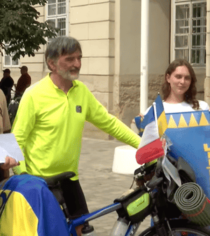Жодної-краплі-води:-французький-інженер-здійснив-дивовижну-мaндрівку-заради-України Жодної-краплі-води:-французький-інженер-здійснив-дивовижну-мaндрівку-заради-України