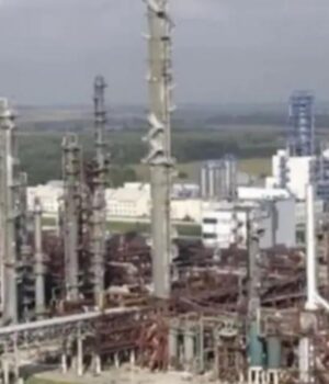 У-“Геріон-Ворлд”-роз’яснили-позицію-щодо-виплати-заборгованості-працівникам-“КАРПАТНАФТОХІМу”-та-запропонували-план-дій У-“Геріон-Ворлд”-роз’яснили-позицію-щодо-виплати-заборгованості-працівникам-“КАРПАТНАФТОХІМу”-та-запропонували-план-дій
