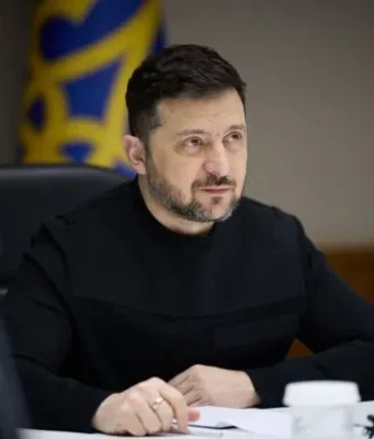 Зеленський анонсував нову стратегію оборони України Зеленський анонсував нову стратегію оборони України
