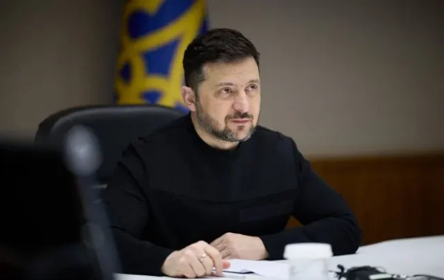 Зеленський анонсував нову стратегію оборони України Зеленський анонсував нову стратегію оборони України
