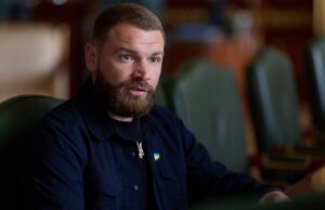 Президент України обговорив зміни у ветеранській політиці з Героєм України Сергієм Волинським Зеленський зустрівся з героєм “Азовсталі” щодо ветеранської політики
