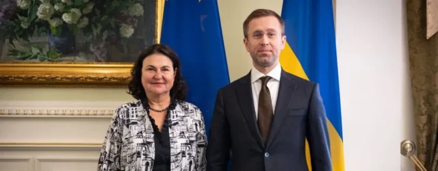 Новий прем’єр України зустрівся з послом ЄС Новий прем’єр України зустрівся з послом ЄС