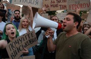 Дискусії щодо прав військовослужбовців на критику командування в Україні «На-килим»-за-допис-у-соцмережах.-Що-дозволено-військовим,-а-що-–-ні?