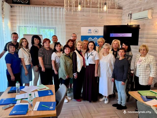 У Нововолинську відбулася стратегічна сесія з питань підтримки ВПО Визначили-напрямки-роботи-з-ВПО-у-Нововолинській-громаді-на-найближчі-роки
