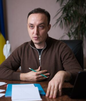 vlasyuk__foto_vitalii___nosach_rbk_ukrai__na_13_f6f720abc0f8213661ef2724944e1438_1300x820.jpg Україна вже готує 22-й пакет санкцій проти РФ: Удар по оборонці і викрадачах дітей