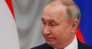 ЄС затвердив новий пакет санкцій проти Росії: обмеження на нафту та військові компанії Росія-втратить-мільярди,-але-не-всі-заборони-запрацюють:-«розпаковуємо»-нові-санкції-ЄС