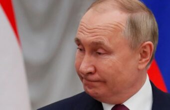 ЄС затвердив новий пакет санкцій проти Росії: обмеження на нафту та військові компанії Росія-втратить-мільярди,-але-не-всі-заборони-запрацюють:-«розпаковуємо»-нові-санкції-ЄС