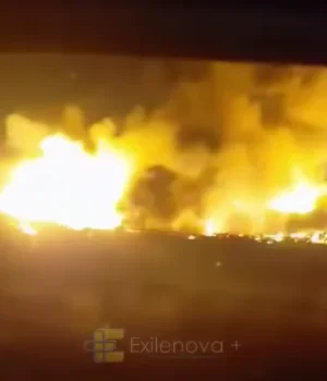 У-Сімферополі-після-атаки-дронів-спалахнув-логістичний-центр-wildberries-–-монітори У-Сімферополі-після-атаки-дронів-спалахнув-логістичний-центр-wildberries-–-монітори