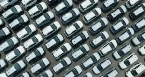 Електромобілі лідирують за реєстраціями в ЄС у червні 2026 року Електромобілі-вперше-випередили-бензинові-авто-за-реєстраціями-в-ЄС-у-червні-2026