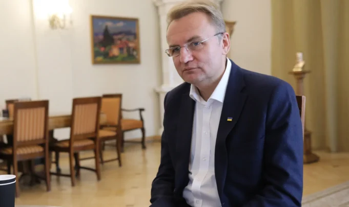 Садовий назвав причину конфлікту з ТЦК у Львові Садовий назвав причину конфлікту з ТЦК у Львові