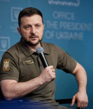 Зеленський-заявив,-що-готовий-підписати-мирну-угоду-в-Овальному-кабінеті Зеленський-заявив,-що-готовий-підписати-мирну-угоду-в-Овальному-кабінеті