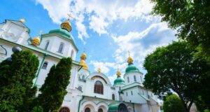 Коли Спаси та Успіння Пресвятої Богородиці: православний календар на серпень 2026 Коли-Спаси-та-Успіння-Пресвятої-Богородиці:-православний-календар-на-серпень-2026