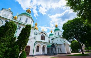 Коли Спаси та Успіння Пресвятої Богородиці: православний календар на серпень 2026 Коли-Спаси-та-Успіння-Пресвятої-Богородиці:-православний-календар-на-серпень-2026