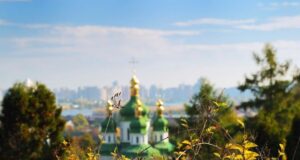 Київ накриє сильна спека, але перед цим вдарить негода: синоптики назвали точні дати — детальний прогноз Київ-накриє-сильна-спека,-але-перед-цим-вдарить-негода:-синоптики-назвали-точні-дати —-детальний-прогноз