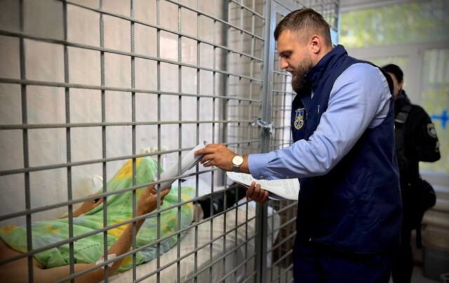 Затримано організатора виставки озброєнь у Київській області після російської атаки Удар по виставці зброї на Київщині: затримано організатора заходу