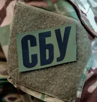 У Дніпрі затримали агента РФ, який активував понад тисячу Starlink для ворога У Дніпрі затримали агента РФ, який активував понад тисячу Starlink для ворога