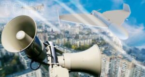 Росія атакує Балаклійську громаду: жителів закликали не виходити з укриттів Росія-атакує-Балаклійську-громаду:-жителів-закликали-не-виходити-з-укриттів