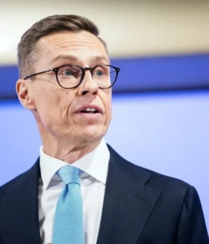 aleksandr_stubb_prezident_finlandii.webp Президент Фінляндії відзначив зміцнення позицій України