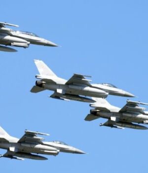 Дрони-Росії-все-частіше-прориваються-до країни-НАТО:-f-16-довелося-відкривати-вогонь Дрони-Росії-все-частіше-прориваються-до країни-НАТО:-f-16-довелося-відкривати-вогонь