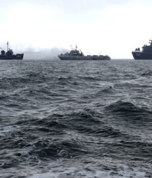 Радіо-Свобода-weekly:-Іран-після-заяви-Зеленського-звинуватив-Україну-в-атаці-на-його-корабель-в.