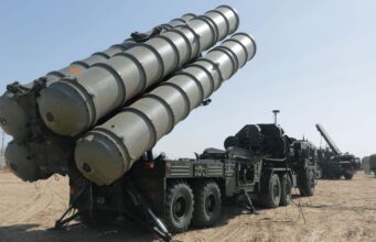 В Україні знищено зенітний комплекс С-400 у Криму Установка С-400 і не тільки: ГУР вполювало “жирні” цілі в Криму (відео)