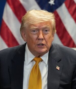 Трамп-відреагував-на заяву-Зеленського-про-допомогу-РФ Ірану:-що відповів