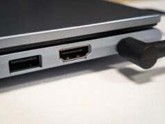 Як правильно очистити USB-порт від пилу та ворсу, не пошкодивши контакти Як-правильно-очистити-usb-порт-від-пилу-та-ворсу,-не-пошкодивши-контакти