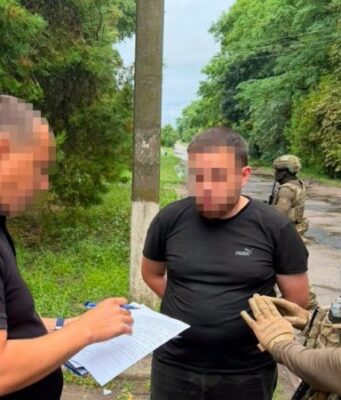 Двом військовим зі «Скелі» оголосили підозру за знущання над побратимами Двом-військовим-зі-«Скелі»-оголосили-підозру-за-знущання-над-побратимами