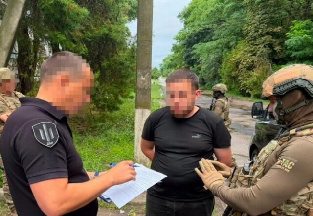 Двом військовим зі «Скелі» оголосили підозру за знущання над побратимами Двом-військовим-зі-«Скелі»-оголосили-підозру-за-знущання-над-побратимами