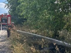 Російський удар по рятувальниках у Запорізькій області: четверо постраждалих Росіяни атакували рятувальників під час гасіння пожежі на Запоріжжі, є постраждалі