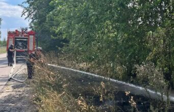Російський удар по рятувальниках у Запорізькій області: четверо постраждалих Росіяни атакували рятувальників під час гасіння пожежі на Запоріжжі, є постраждалі
