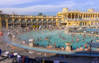 Не лише мінеральна ванна: яку ще користь приховують термальні води Не-лише-мінеральна-ванна:-яку-ще-користь-приховують-термальні-води