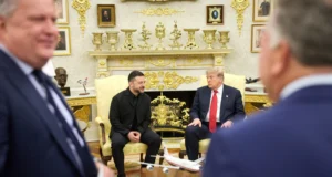 Трамп оцінив зустріч із Зеленським як “велику честь” "Велика-честь-зустрітися":-Трамп-оцінив-зустріч-із-Зеленським-як-"дуже-добру"