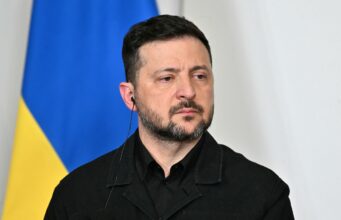 Зеленський: Крим не може бути темою переговорів з Росією Чи стане Крим темою перемовин із РФ: Зеленський дав відповідь