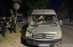 Біля Луцька 76-річний водій збив 16-річного хлопця та втік з місця аварії: юнак помер у... Біля-Луцька-76-річний-водій-збив-16-річного-хлопця-та-втік-з-місця-аварії:-юнак-помер-у.