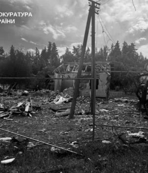 Кількість-загиблих-від-удару-рф-по-збройовій-виставці-на-Київщині-зросла-до-12 Кількість-загиблих-від-удару-рф-по-збройовій-виставці-на-Київщині-зросла-до-12