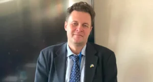Візит Зеленського в США — це спроба привернути увагу до проблем у відносинах: політолог Євген... Візит Зеленського в США — це спроба привернути увагу до проблем у відносинах: політолог Євген...